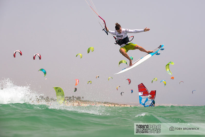 kitesurfing