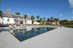 outrigger-mauritius