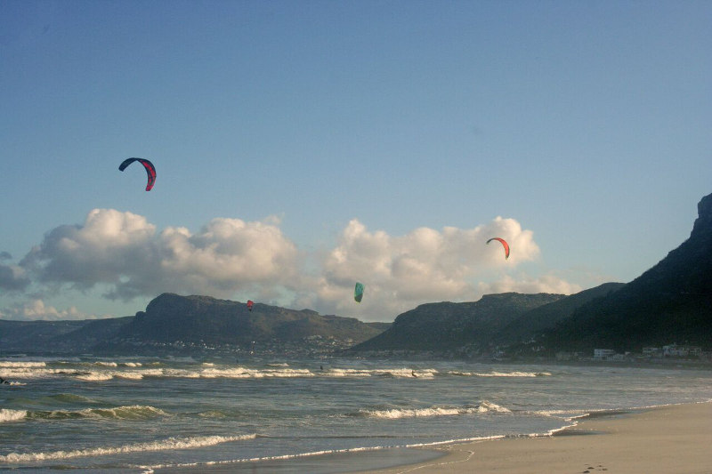 muizenberg-south-africa-kitesurfing