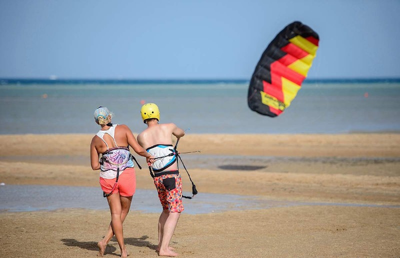 Learn-to-kitesurf-limnos