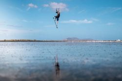 kitesurf-crail-grab