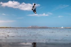 kitesurf-inverted-frontroll