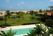 Kitesurfing in Gostoso, Brazil