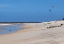Kitesurfing in Gostoso, Brazil