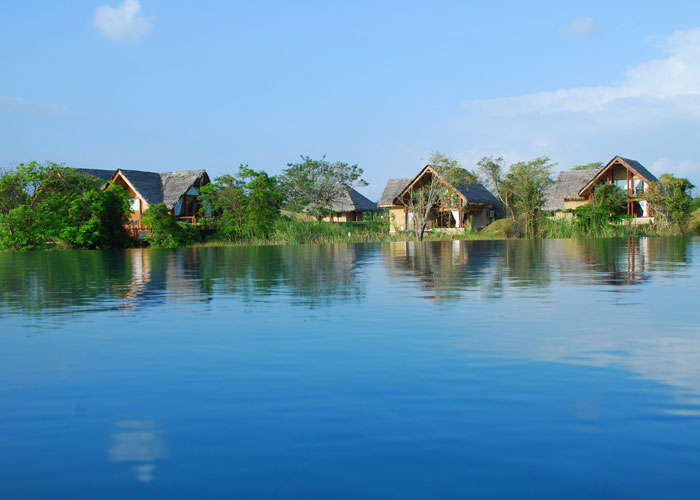 HOTEL in SRI-LANKA-AND-MALDIVES-LUXURY-OCEAN-SPORTS