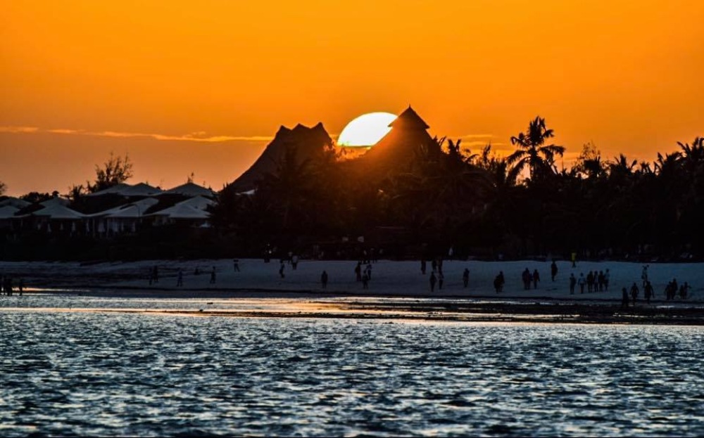 Watamu kitesurf holidays