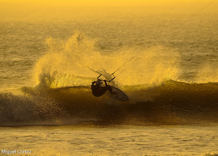 Pacasmayo kitesurf holidays