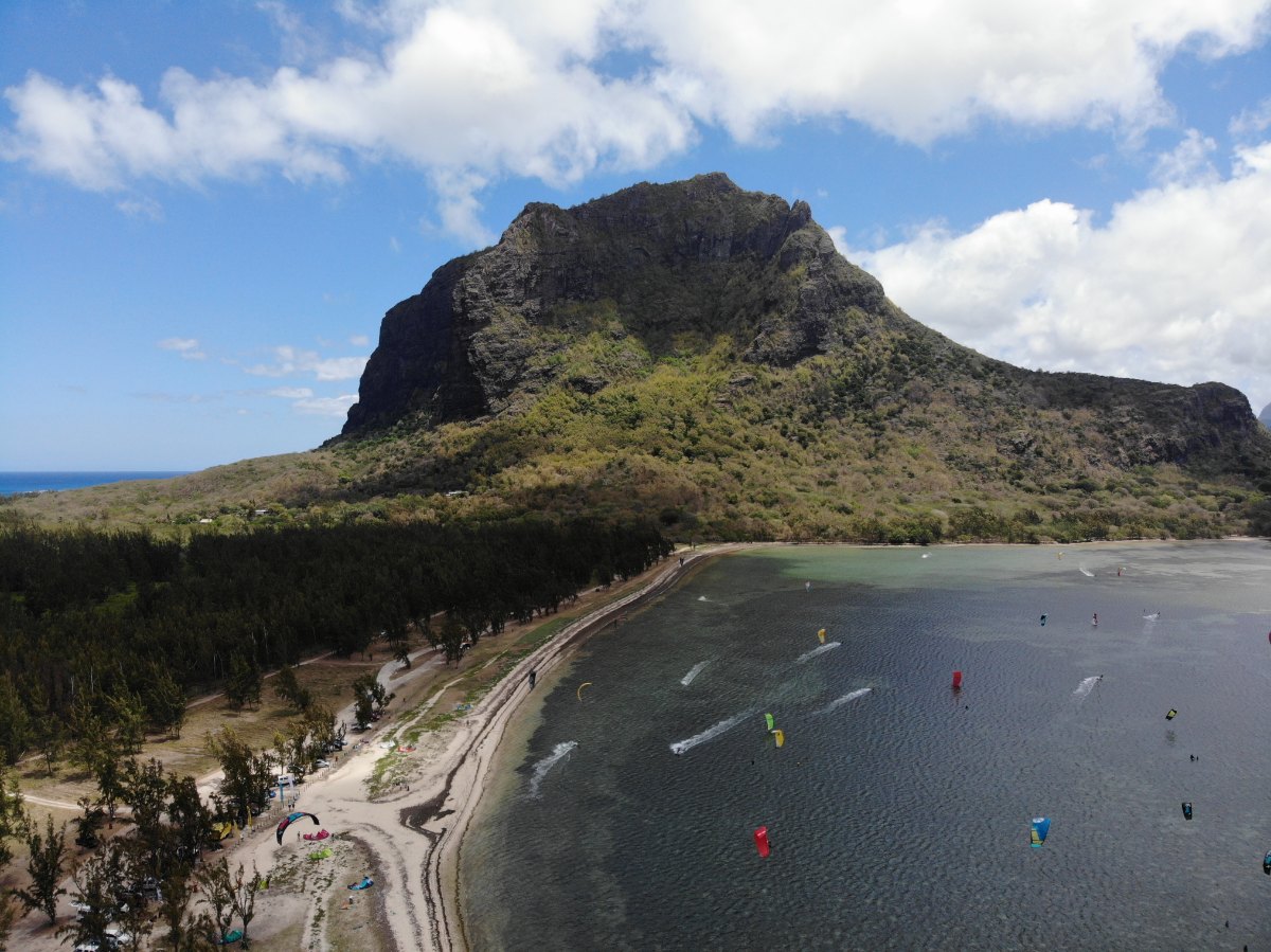 Le Morne kitesurf holidays