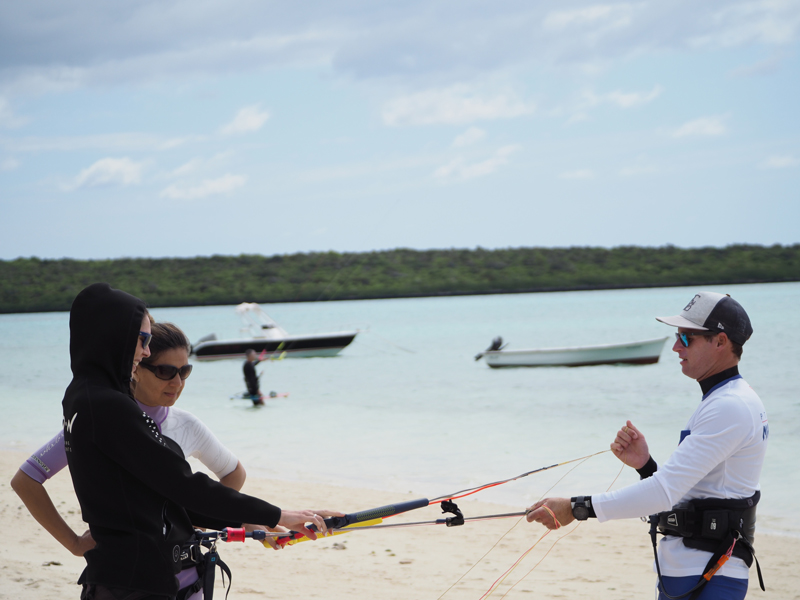 Pointe d'Esny Kitesurf and Foiling Centre, Pointe Desny