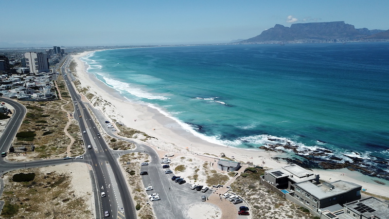 Blaauwberg Beach Hotel, Cape Town - kitesurf holidays