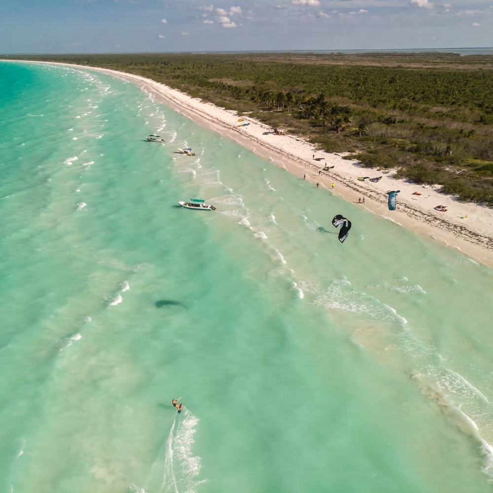 Holbox Island kitesurf holidays