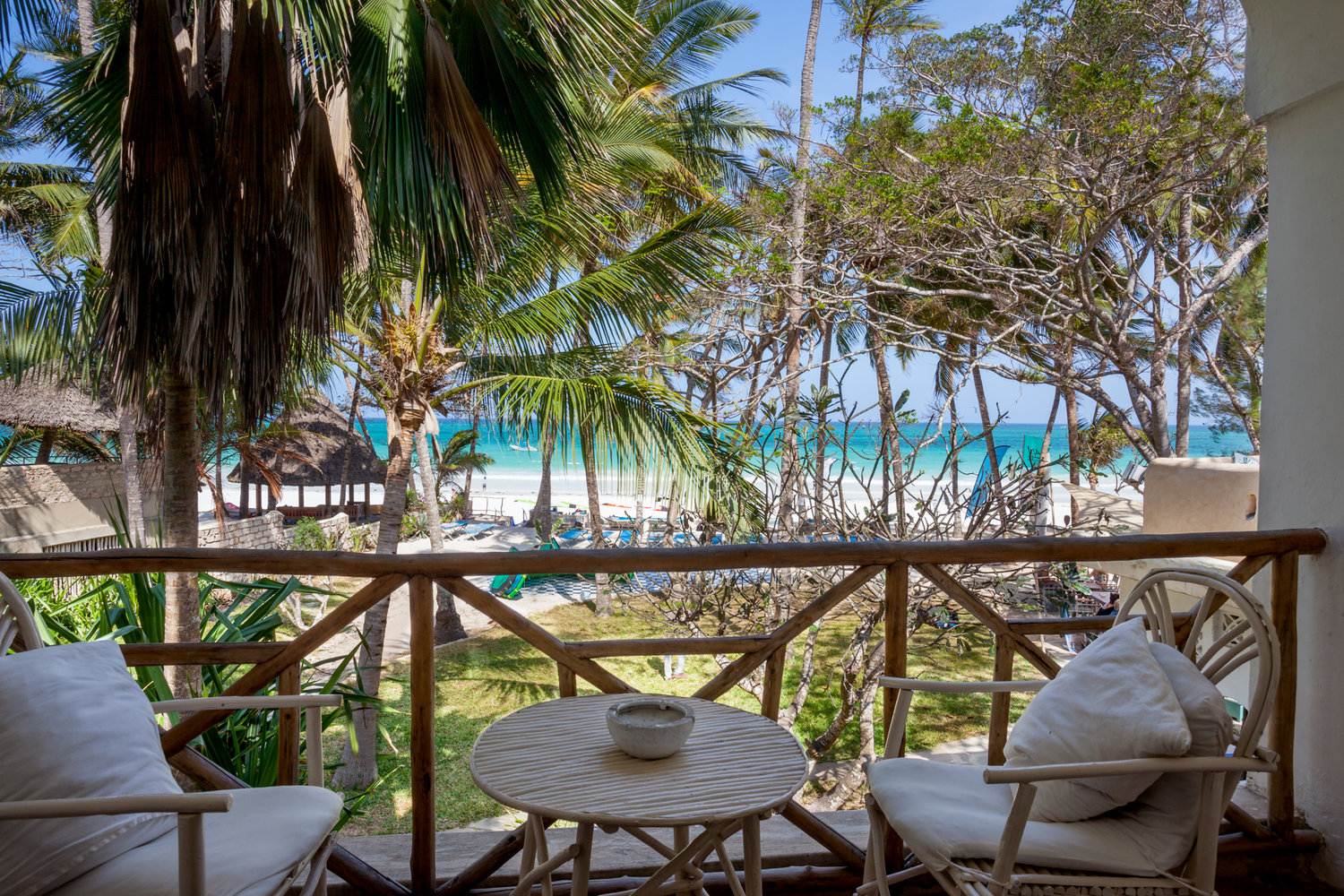 Kenyaways Beach House, Diani - kitesurf holidays