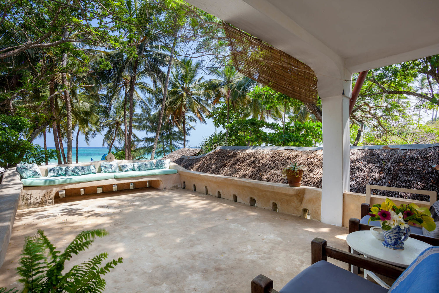 Kenyaways Beach House, Diani - kitesurf holidays
