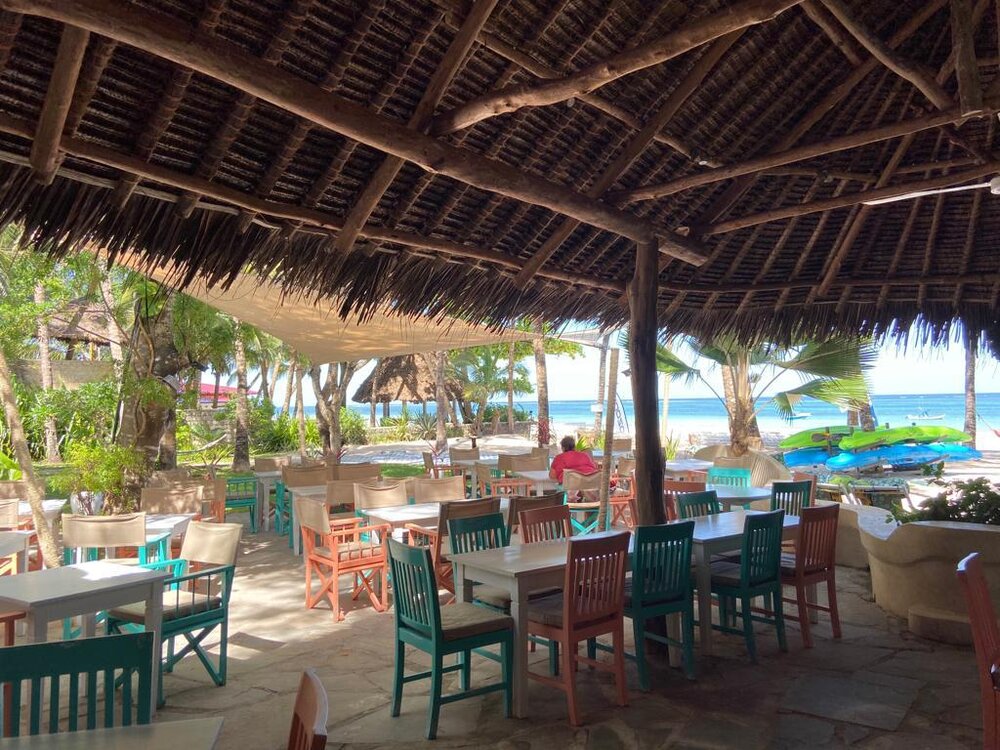 Kenyaways Beach House, Diani - kitesurf holidays