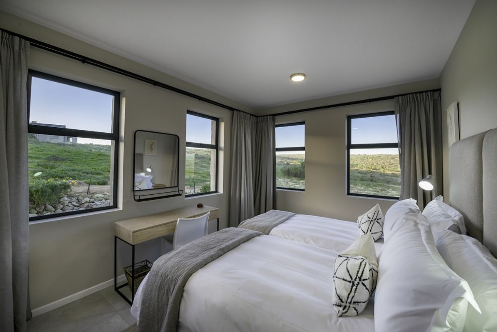 Langebaan Sea View Villas, Langebaan - kitesurf holidays