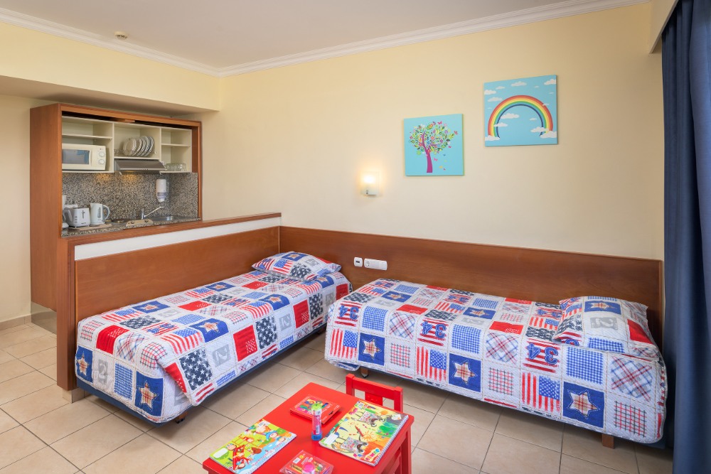 Sun Beach Resort Complex, Rhodes North - kitesurf holidays