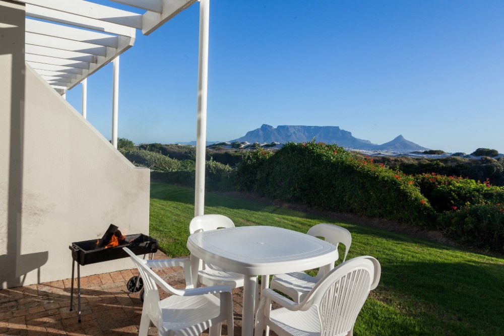 Dolphin Beach Hotel, Cape Town - kitesurf holidays