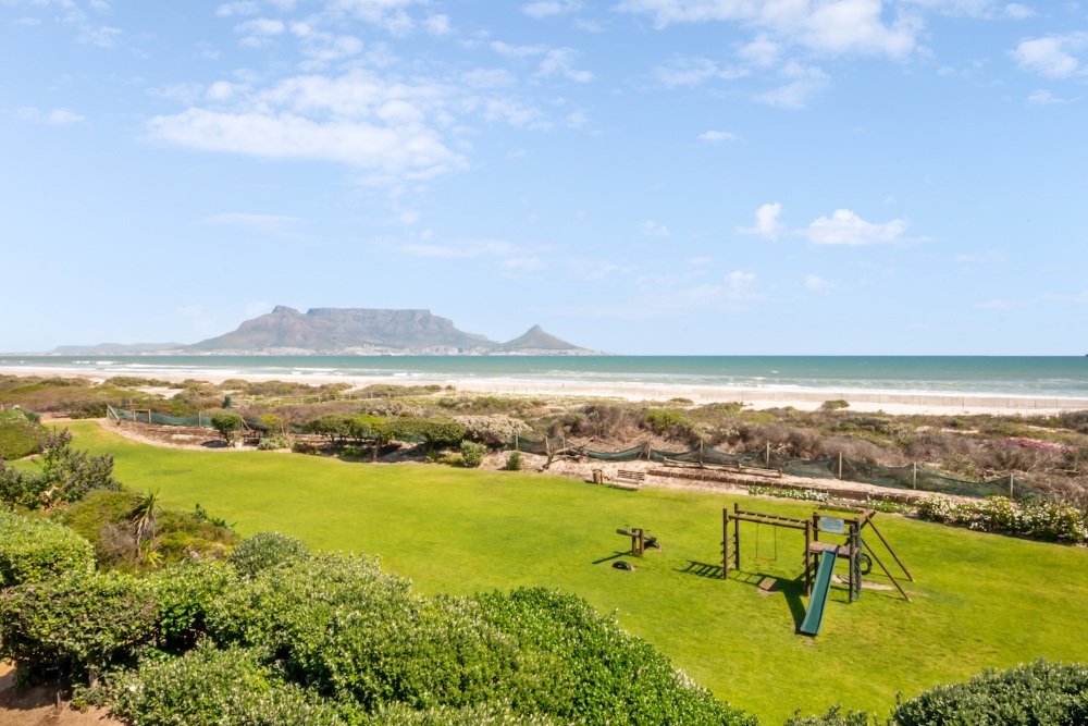 Dolphin Beach Hotel, Cape Town - kitesurf holidays