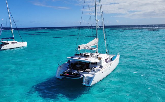 Kitesurf Catamaran, Union Island - kitesurf holidays