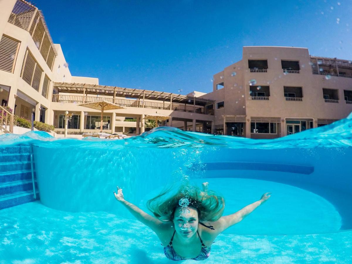 The Breakers Kitesurf And Dive Lodge, Soma Bay - kitesurf holidays