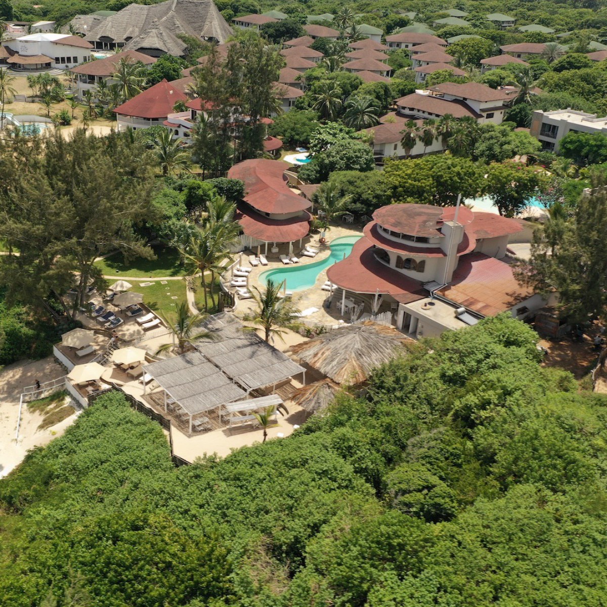 Kobe Suite Resort, Watamu - kitesurf holidays