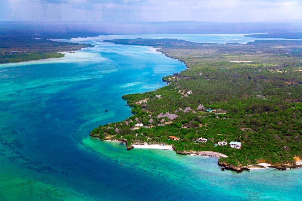Temple Point Resort, Watamu - kitesurf holidays