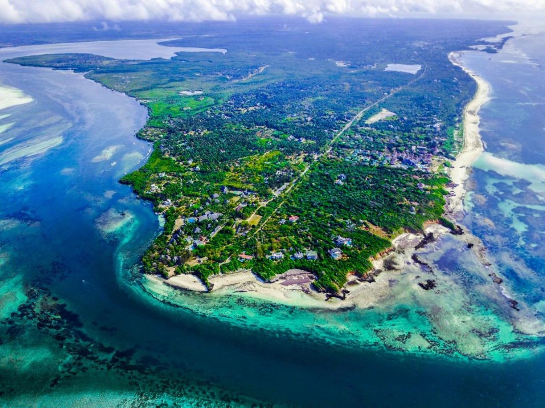 Temple Point Resort, Watamu - kitesurf holidays