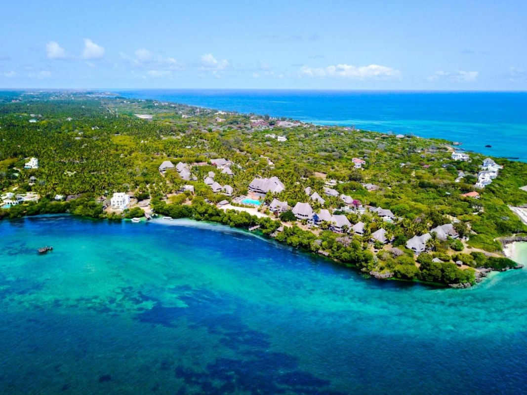 Temple Point Resort, Watamu - kitesurf holidays