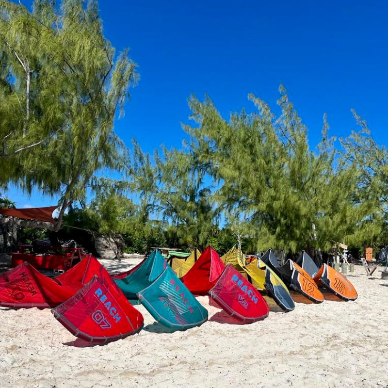 Turkes and Caicos Kitesurf Centre, Providenciales
