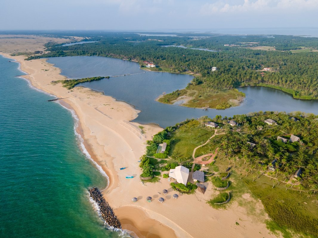 Elements Resort, Kalpitiya - kitesurf holidays