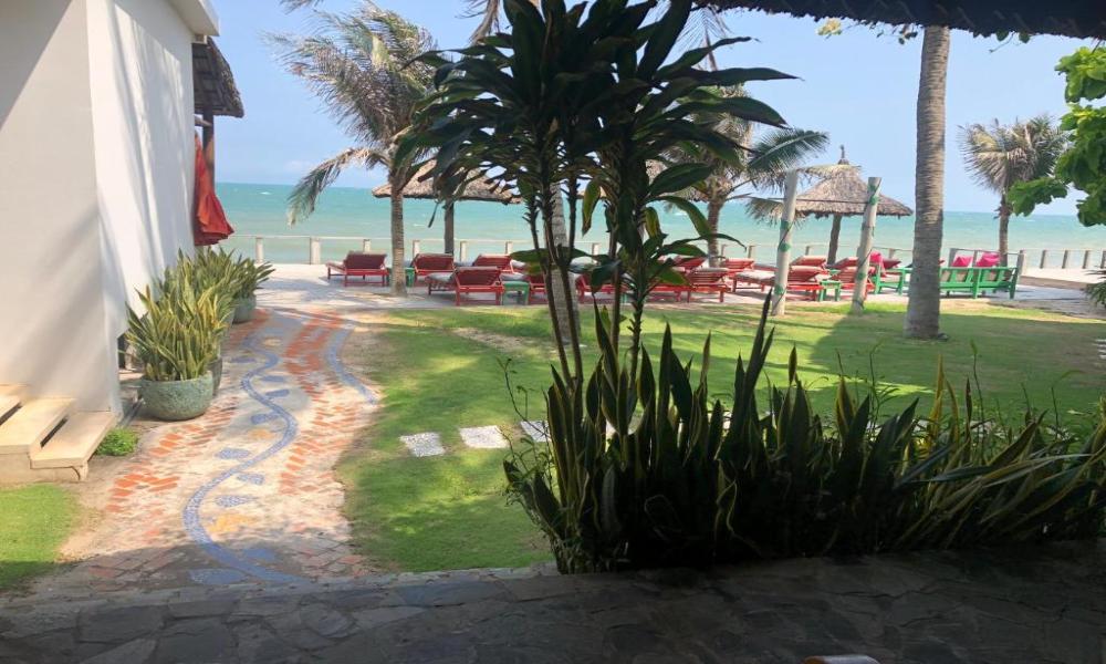Full Moon Beach Resort, Mui Ne - kitesurf holidays