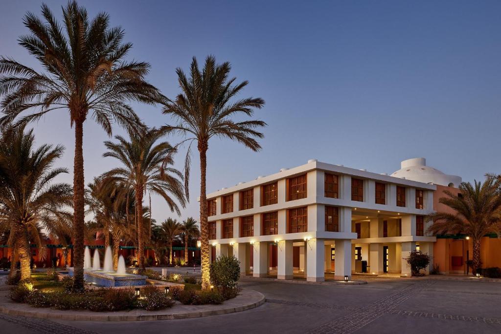 Sheraton Hotel, El Gouna - kitesurf holidays