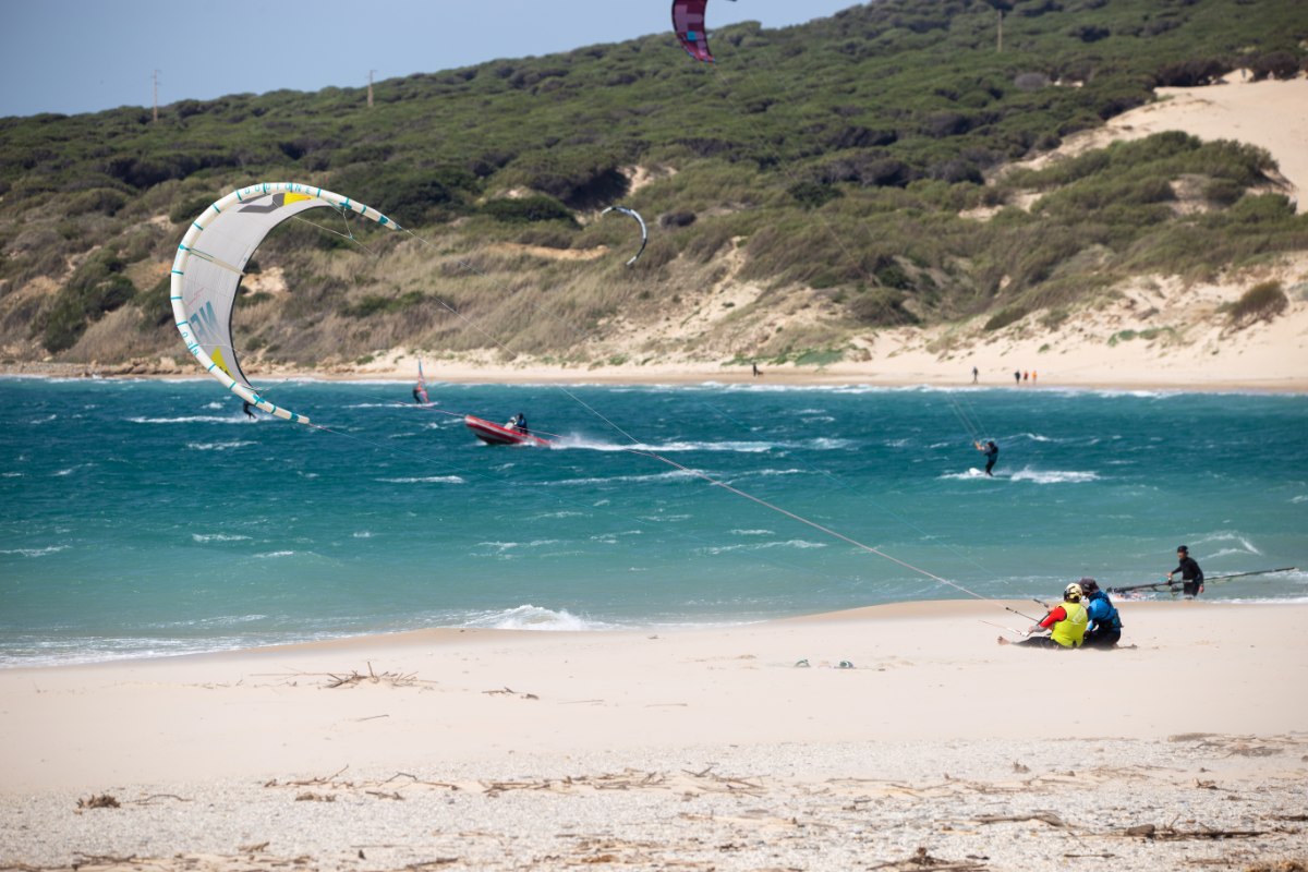 Tarifa kitesurf holidays