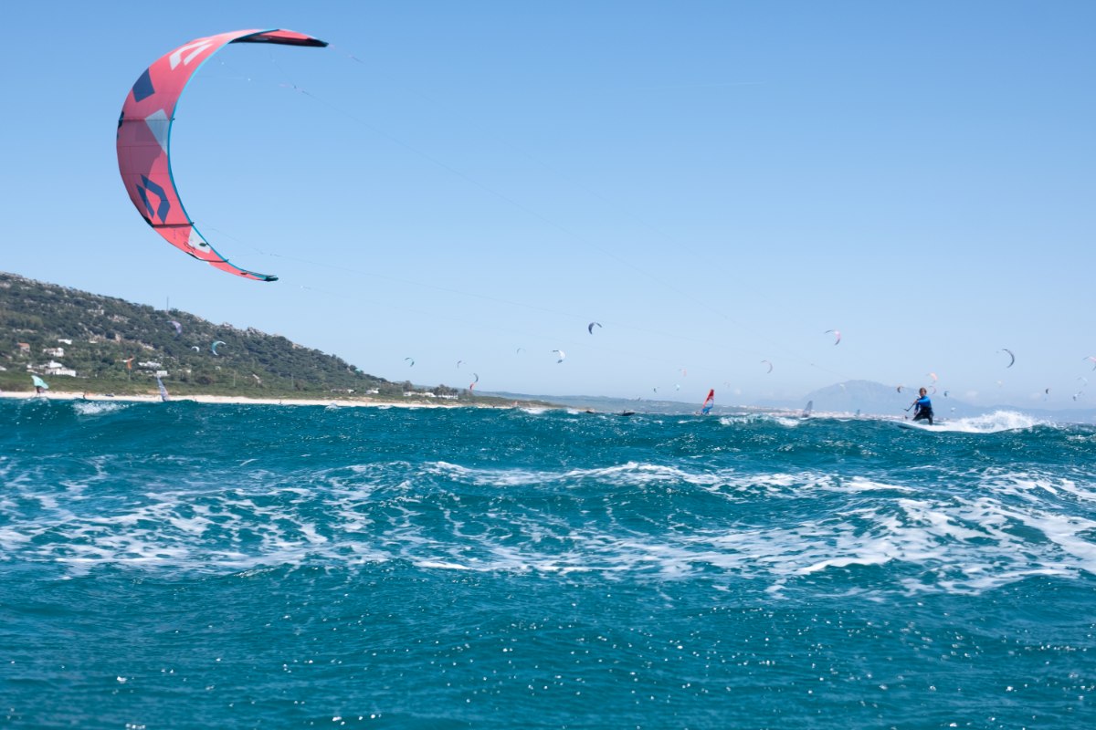Tarifa kitesurf holidays