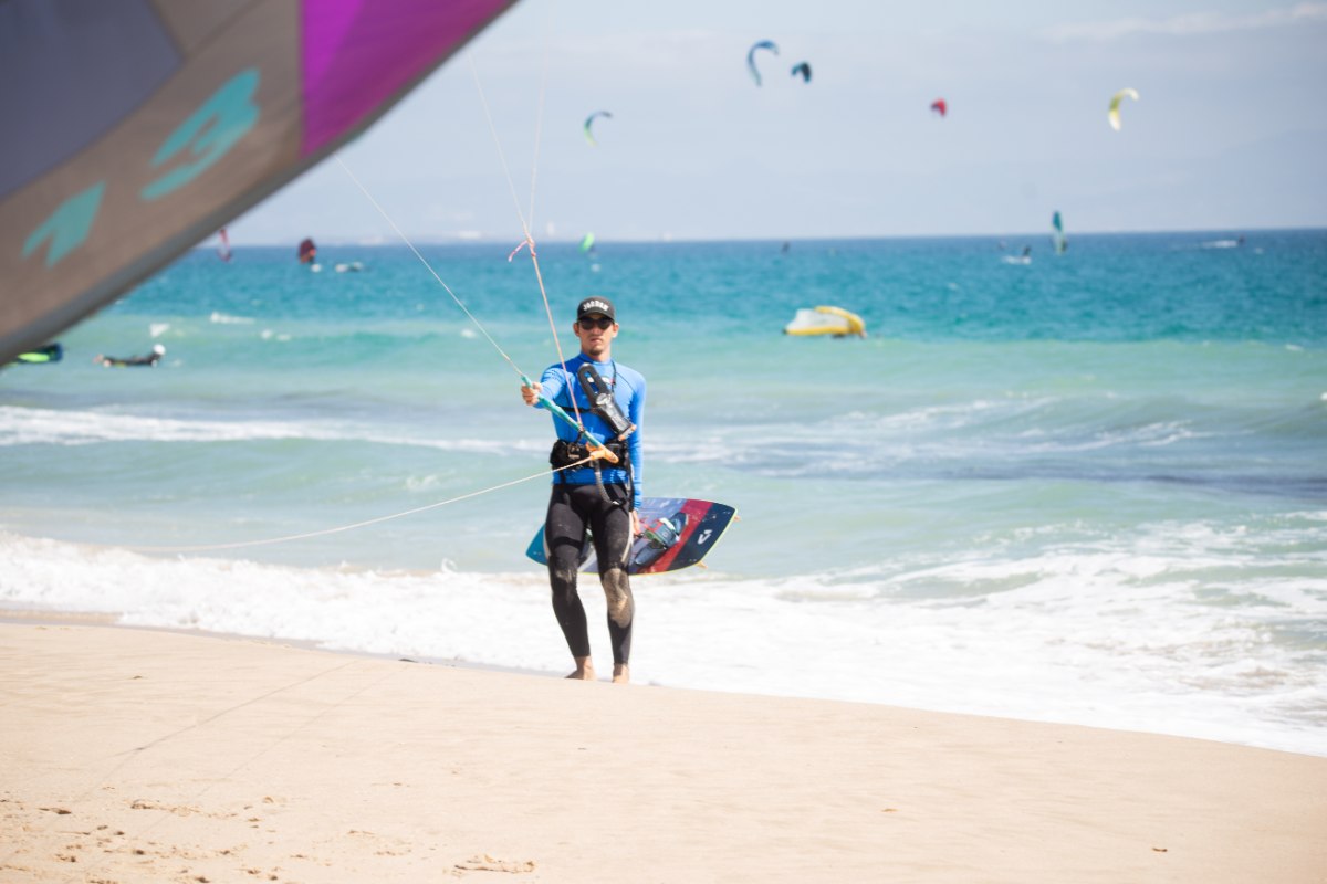 Tarifa kitesurf holidays