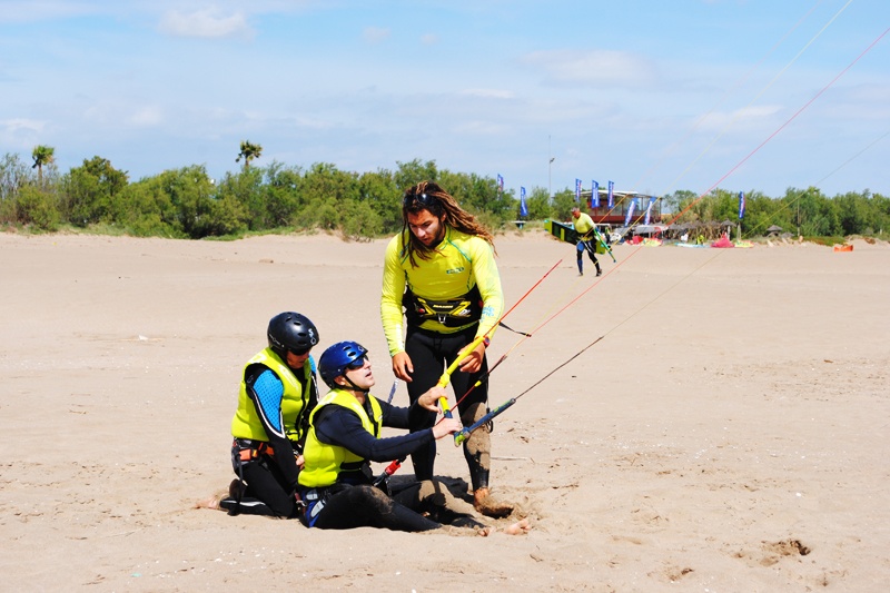 Golf De Roses Kitesurf, Windsurf and Wing Foil School, Golf De Roses